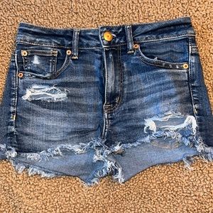 American Eagle Hi-rise shorties. Size : 2
